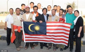 Malaysian activists with diplomatic officers in Jordan after the release from Israeli prison through King Hussein Bridge.