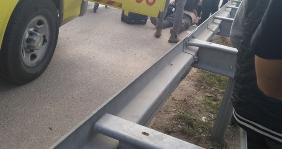 Pekerja Palestin meninggal dunia ketika menunggu di sekatan tentera