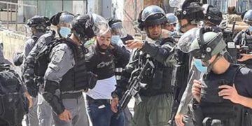 Polis Zionis gempur kem pelarian Shu’afat