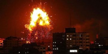 Jet-jet perang tentera Zionis serang Gaza