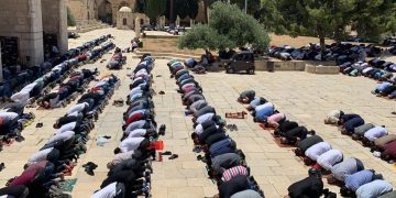 Ribuan penduduk berjaya masuk tunaikan solat Jumaat di Masjid al-Aqsa
